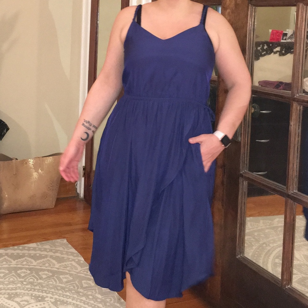 Sale! NEW Gap 70s style strappy dress